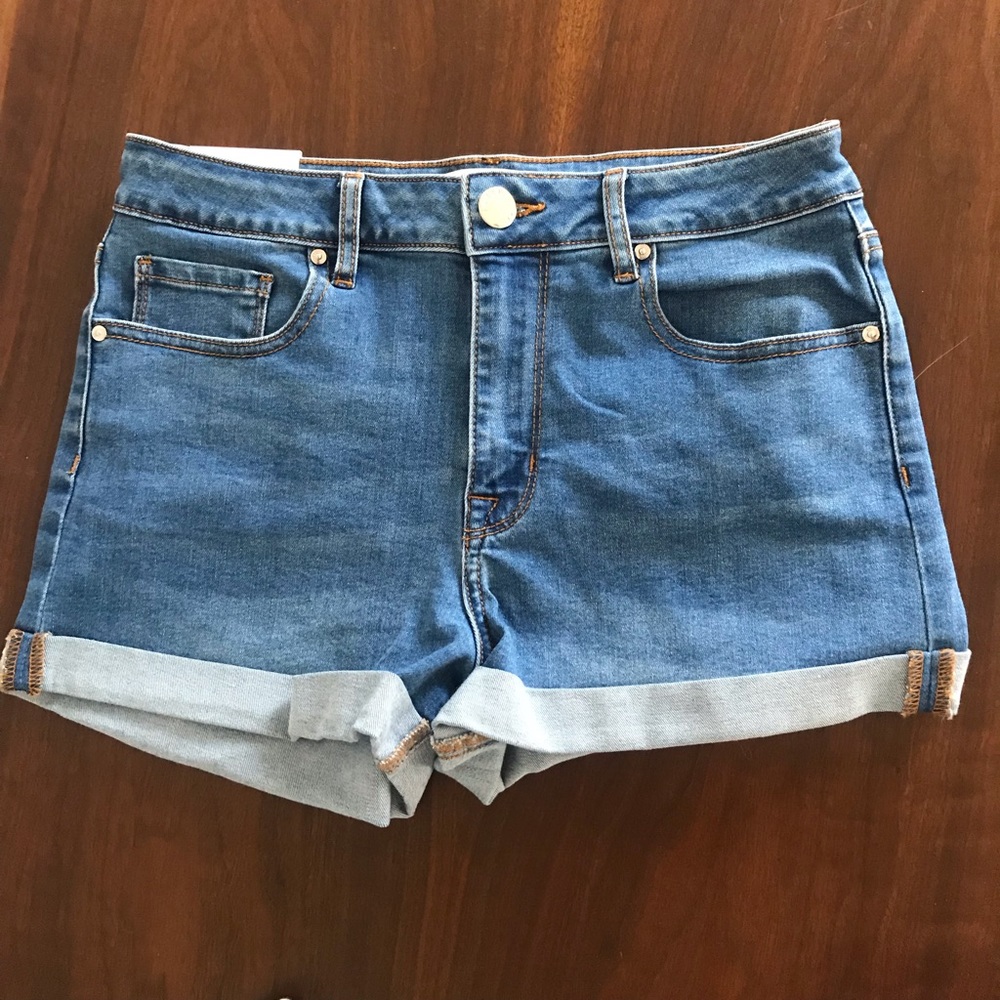Forever 21 Mid Rise Cuffed Denim Shorts